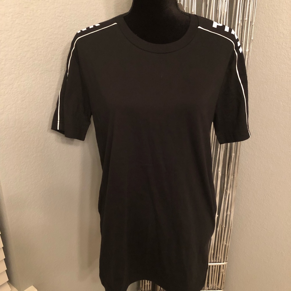 VSPink Campus Tee
